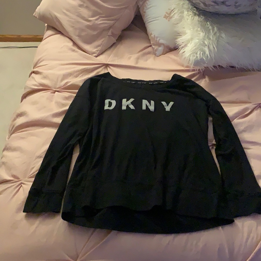DKNY TOP